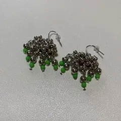 ハンドメイド ピアス