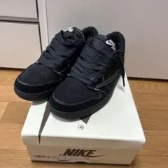 Travis × Nike Air Jordan 1 Low ブラックファントムのサムネイル