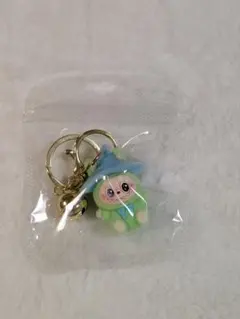 ラブブ　LABUBU 　らぶぶのマスコットキーホルダー　グリーン
