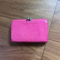 2026年最新】MARY QUANT 三つ折り財布の人気アイテム - メルカリ