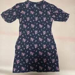 u*o様 UNIQLO 花柄 半袖ワンピース 150