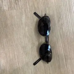 GUESS ブラック サングラス