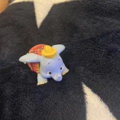 ダンボ キーホルダー　ディズニー