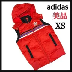 美品 adidas アディダス 赤 ダウンベスト XS(Sサイズ)