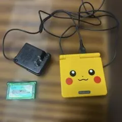 ゲームボーイアドバンスspピカチュウデザイン、ポケモンエメラルドソフトセット