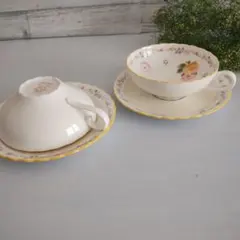 Noritake　キュ―トな花柄カップ＆ソーサーセット2客　中古美品