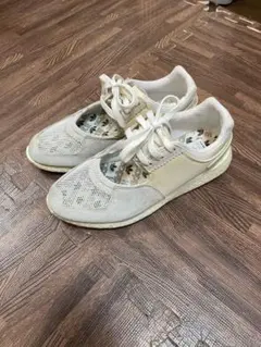 hyke adidas コラボスニーカー