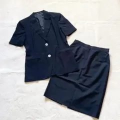 ★美品★バーバリーズ 半袖セットアップスーツ　7 シェルボタン ネイビー