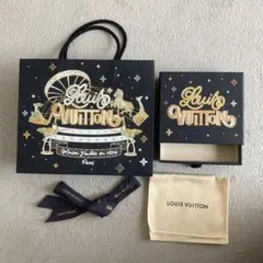 ルイビトン　二つ折財布　空箱　ショッパー　布袋　リボン　クリスマスデザイン