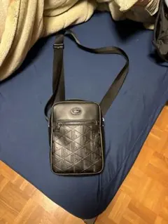 ラコステモノグラムショルダーバッグ
