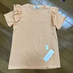 Feroux フェルゥ　袖フリル　半袖 トップス　カットソー　Ｔシャツのサムネイル