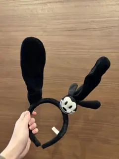 オズワルド耳付きカチューシャ ブラック