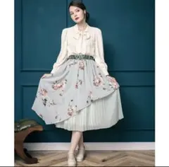 新品　アクシーズ　花柄シアーチェックフレアスカート