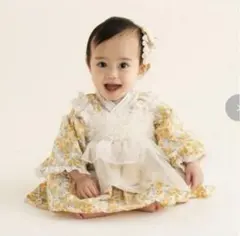 バースデイ　ロンパースcottoli 袴80 黄色