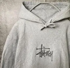 Stüssy グレー パーカー　刺繍ロゴ　L ボックフシルエット