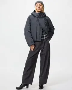 ユニクロ　バギーカーブジーンズ　26 DARK GRAY