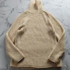 最高級✨セッテフィーリカシミヤ ニット セーター タートルネックのサムネイル