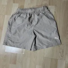PUMA プーマ　ベージュ ハーフパンツ スポーツ　ランニング　Mサイズ