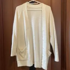 GU アイボリー　Sサイズ 長袖カーディガン　ニット
