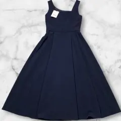 【新品】Andemiu アンデミュウ　スクエアワンピース　ノースリーブ　生地厚手