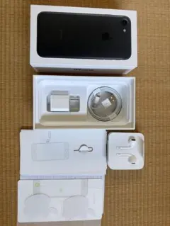 Apple iPhone 7 ブラックの箱と付属品一式