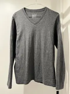 無印良品　Vネック 長袖Tシャツ