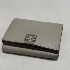 ロエベ　アナグラム　トライフォールドウォレット　Wホック　三つ折り　財布