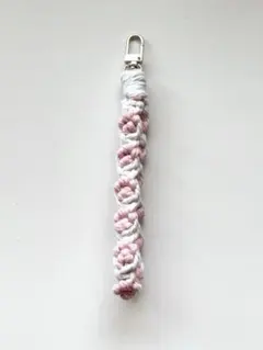 マクラメストラップ キーホルダー 肉球