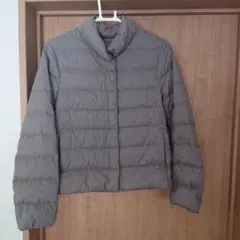 UNIQLO ULTRA LIGHT DOWN S グレー