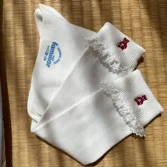 【familiar】新品未使用訳あり　ソックス　22〜24