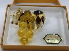本べっ甲ヴィンテージ ぶどう ブローチ