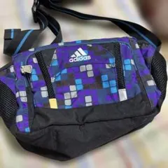 adidasウエストポーチ