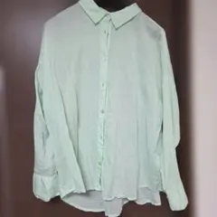 ミントグリーン 長袖シャツ