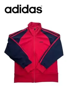 adidas トラックジャージ（テキストロゴタイプのヴィンテージデザイン）