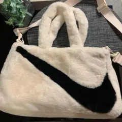 NIKEファートートバック