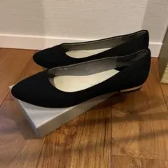 黒 (若干のラメ)フラットシューズ