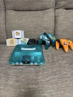 Nintendo 64 本体 クリアブルー 3ゲーム付き