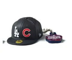 MLB開幕戦コラボガシャポンE ロサンゼルスドジャースカブス帽子キーホルダー