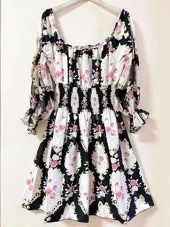 ジーザスディアマンテ　バルーンスリーブワンピースオーナメント柄黒　ロリータ 姫系