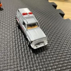トミカ プレミアム アンリミテッド 西部警察 日産 サファリ