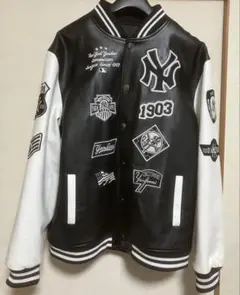 Yankees スタジャン ブラック・ホワイト