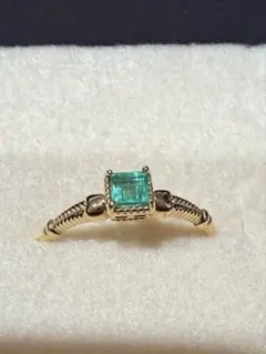 Mei JEWELRY エメラルド0.18ct K18YG リング 指輪