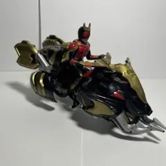 仮面ライダー クウガ　フィギュア　バイク