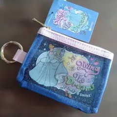 新品タグ付き！シンデレラ カラビナ付きポーチ