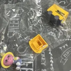 SKZOO スクールバスフィギュア　DWAEKKI