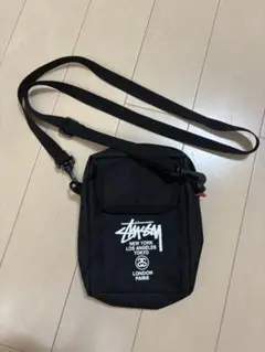 Stüssy ブラック ショルダーバッグ