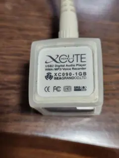 XCUTE 小型mp3プレイヤー【XC090-1GB】ジャンク品