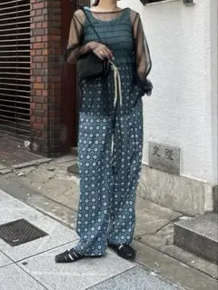 Item thumbnail for item 6bf19ab6-4a78-4441-9850-27bf9150c38a