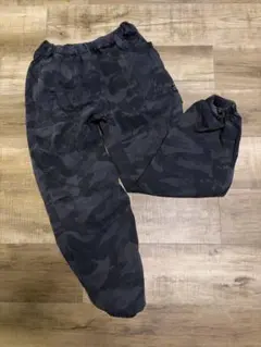 迷彩柄ゴムウエスト長ズボン　カーゴパンツ　150〜160