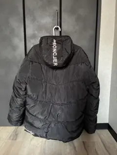 MONCLER ダウンジャケット ブラックのサムネイル